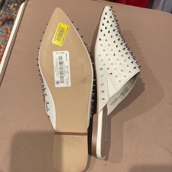 Flat shoes brand new never worn. With silver spikes - Picture 3 of 3